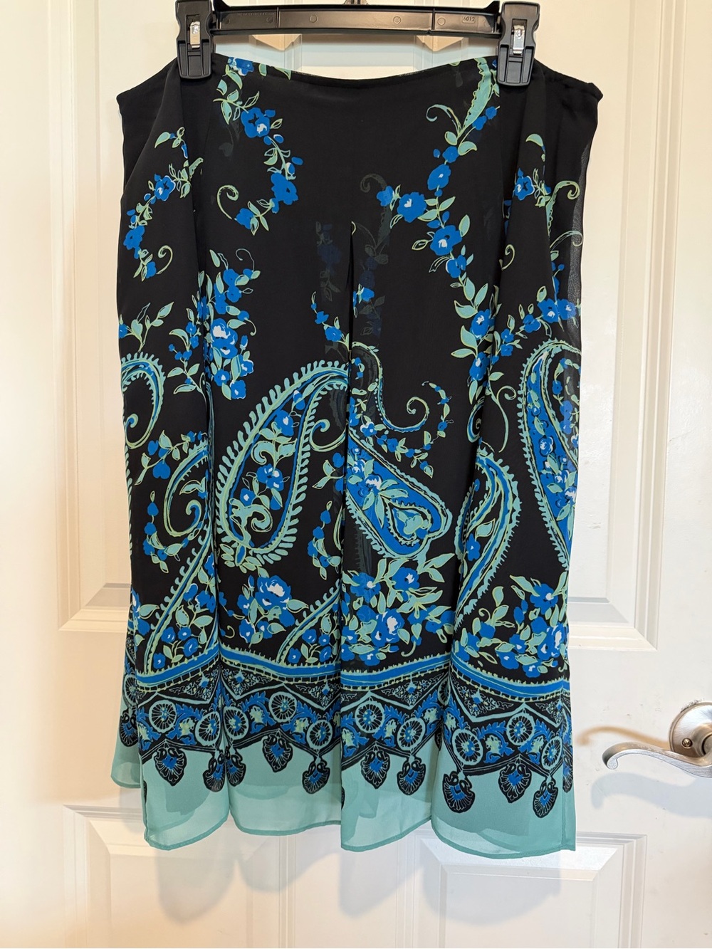 Women’s East 5th Midi Skirt Black Teal Paisley 16P EUC Boho Chic Flowy A-line